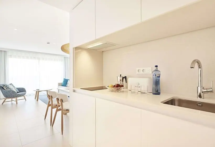 اتاق دوبلکس, Eurostars Ibiza