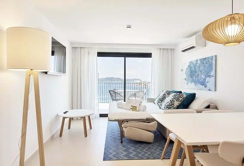 اتاق دوبلکس, Eurostars Ibiza