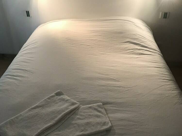 غرفة قياسية, Le New Salin 2