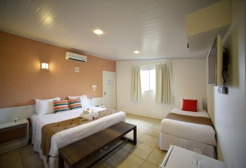 اتاق استاندارد سه نفره, Pousada Malibu