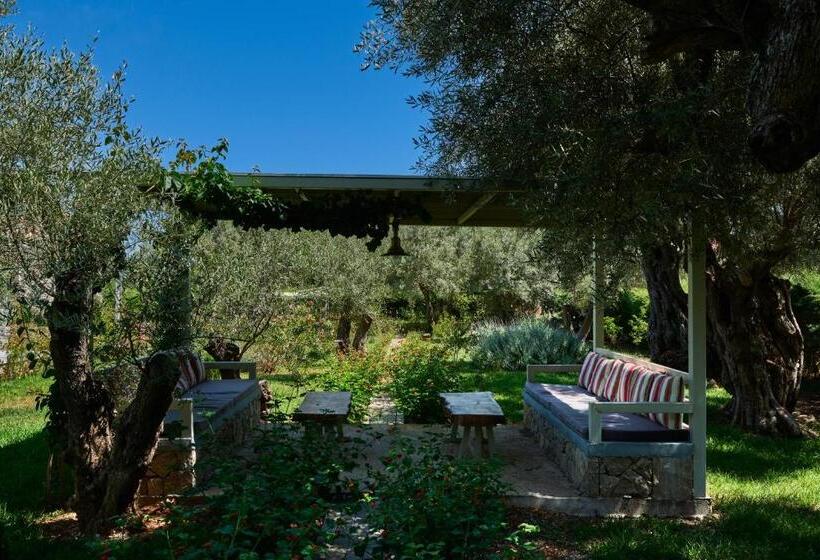 جناح مزود بحمام سباحة, Villagio Maistro