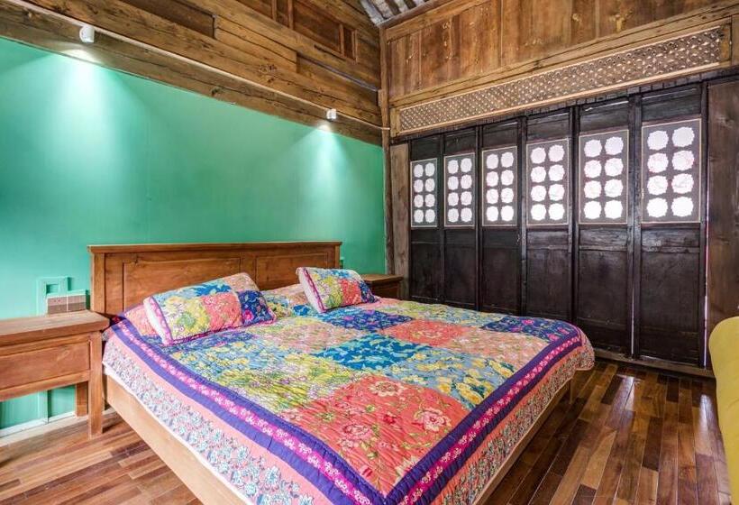 جناح مزود بتراس, Tuo Tuo Guest House