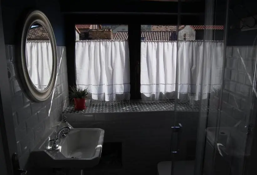 Deluxe Suite King Bed, El Capricho De Nieves