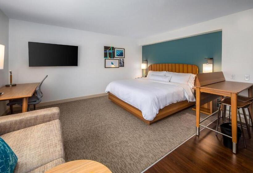 Студио Стандарт Кровать Кинг, Element Bentonville