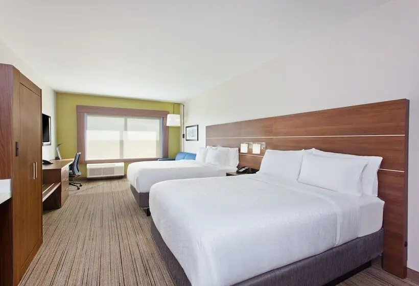 身障者適用スイートルーム, Holiday Inn Express & Suites   Moses Lake, An Ihg