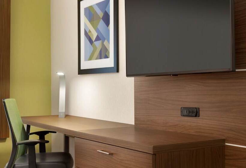 스위트, Holiday Inn Express & Suites   Cincinnati South   Wilder, An Ihg