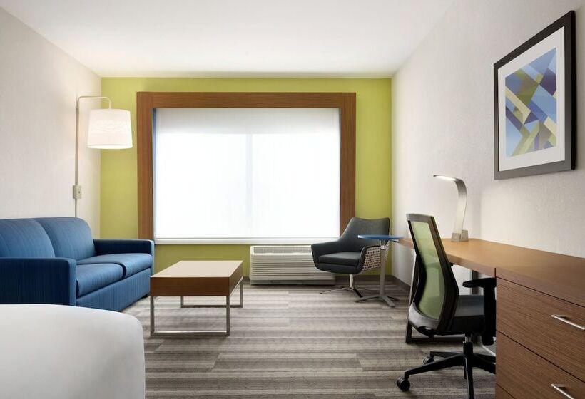 סוויטה מותאמת לאדם עם מוגבלויות, Holiday Inn Express & Suites   Cincinnati South   Wilder, An Ihg