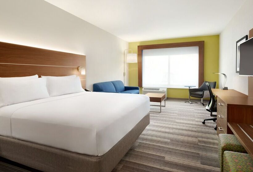 סוויטה מותאמת לאדם עם מוגבלויות, Holiday Inn Express & Suites   Cincinnati South   Wilder, An Ihg