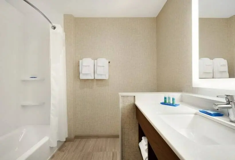 スタンダードルーム, Holiday Inn Express & Suites   Cincinnati South   Wilder, An Ihg