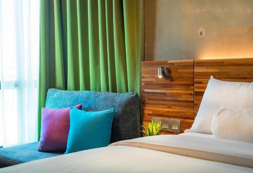 Номер Superior, Ibis Styles Kota Kinabalu Inanam
