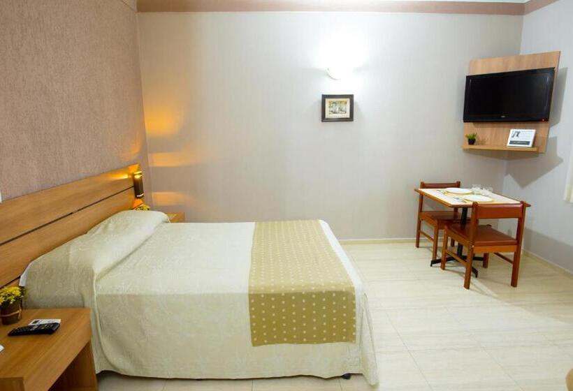 Standard-huone, Iporã