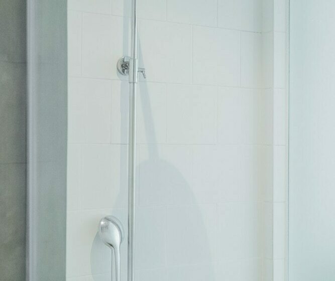 Номер Superior, Janevalla Bandung