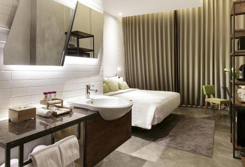 Номер Superior, Janevalla Bandung