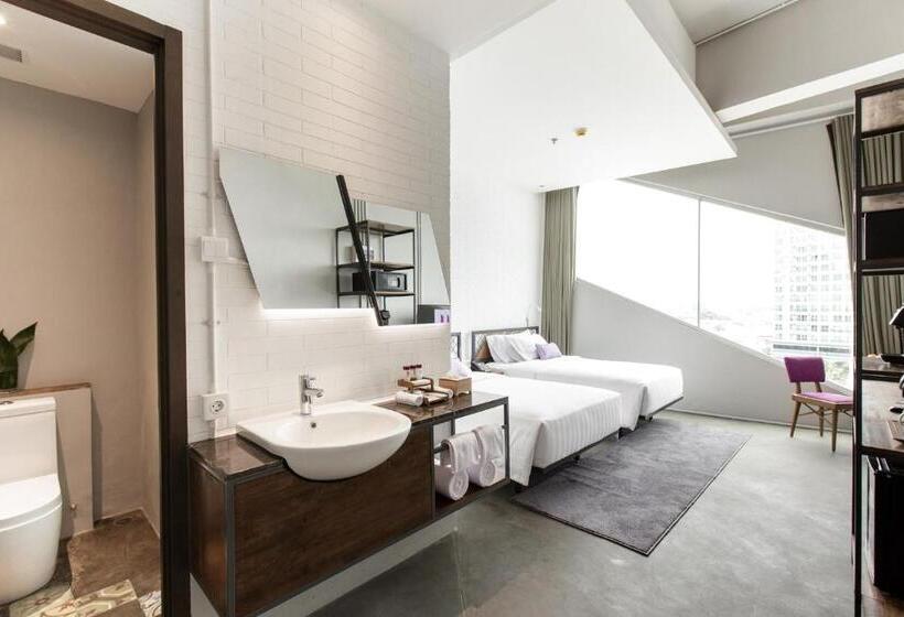 Номер Superior, Janevalla Bandung