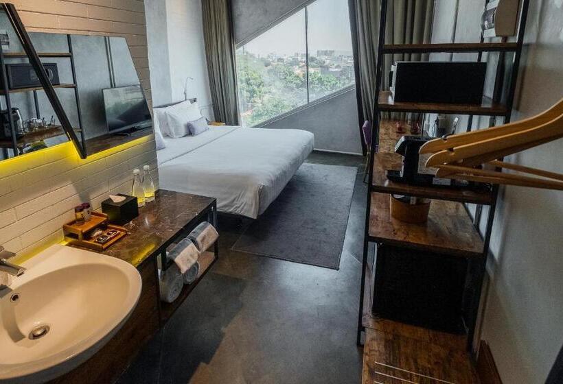 Номер Superior, Janevalla Bandung