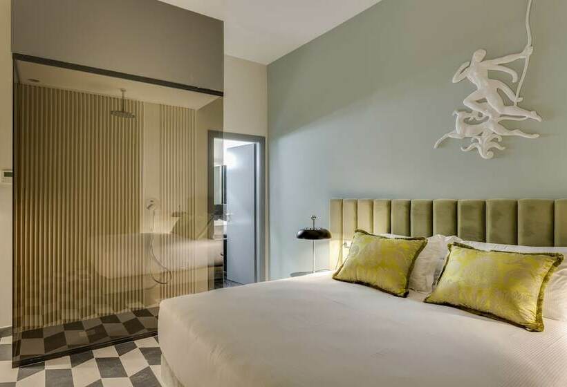 اتاق سوپریور, Otivm