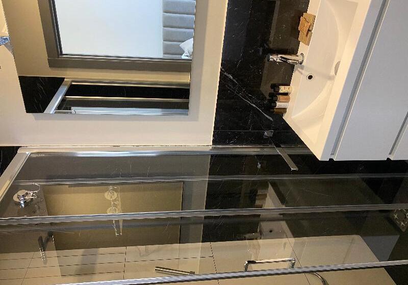 اتاق استاندارد یک نفره, Otivm