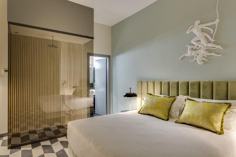 اتاق سوپریور, Otivm