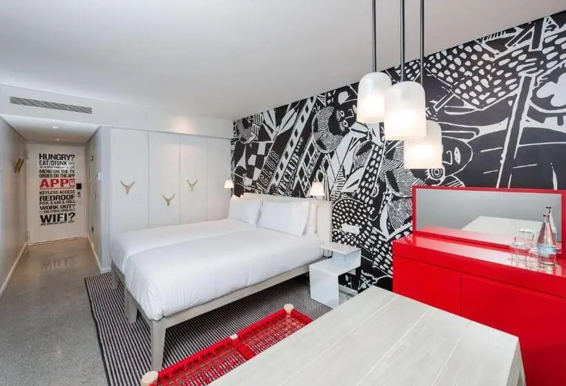 スーペリアファミリールーム, Radisson Red Hotel V&a Waterfront Cape Town