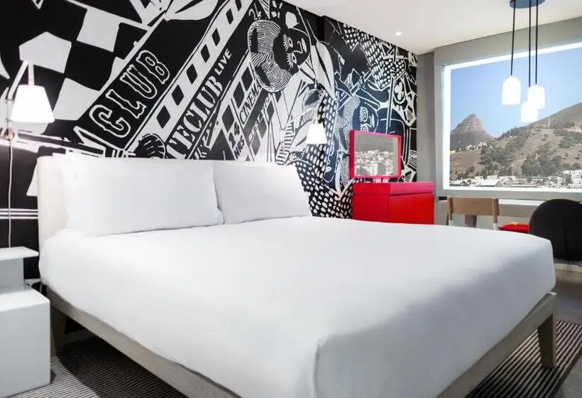 マウンテンビュースタンダードルーム, Radisson Red Hotel V&a Waterfront Cape Town