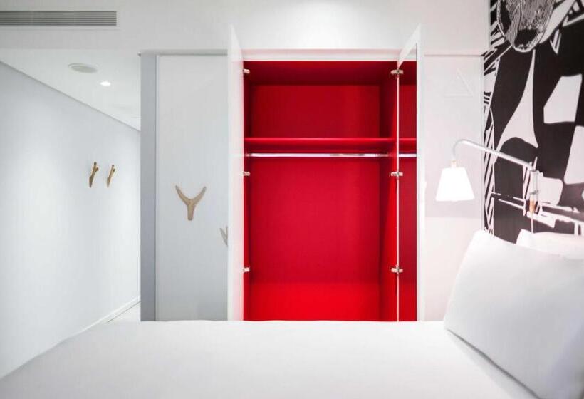 Номер Стандарт, Radisson Red Hotel V&a Waterfront Cape Town