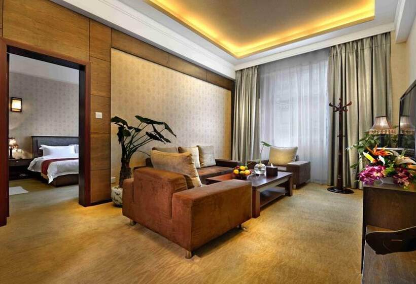 Люкс Повышенной Комфортности, Ramada Encore Daochengyading
