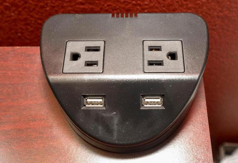 غرفة سوبيريور لذوى الاحتياجات الخاصة, Red Roof Inn Annapolis