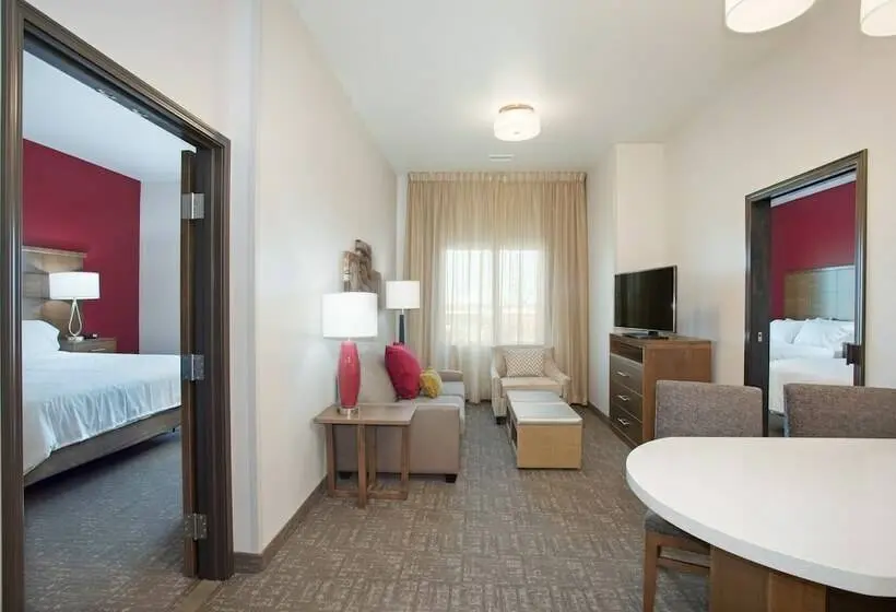 سوئیت برای معلولان, Staybridge Suites Rapid City Rushmore, An Ihg