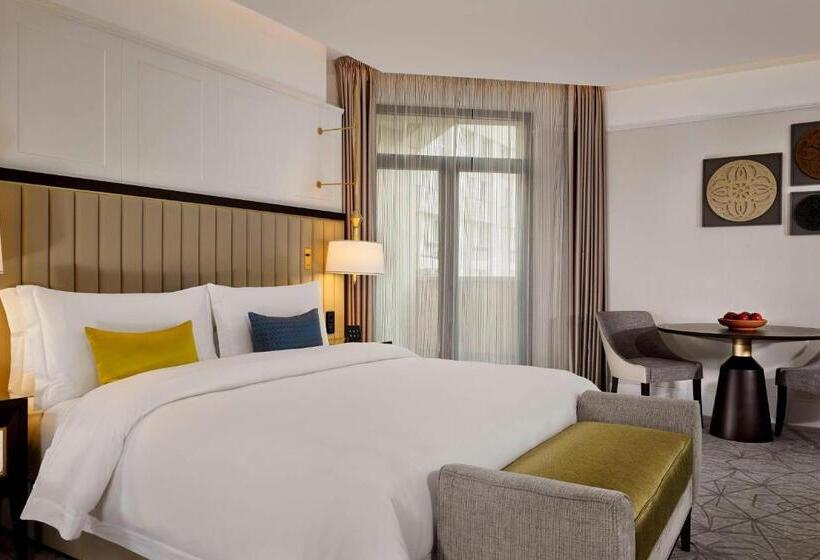 سوئیت با تخت بزرگ, The Alexander, A Luxury Collection Hotel, Yerevan