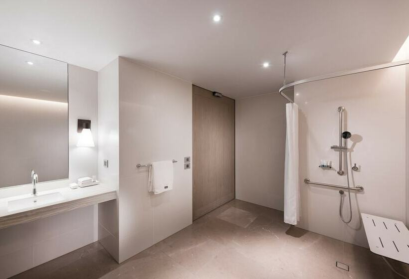 Номер Deluxe, The Westin Perth