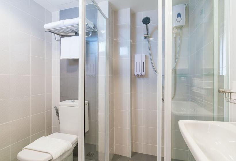 اتاق سوپریور, Koon Hotel Sukhumvit