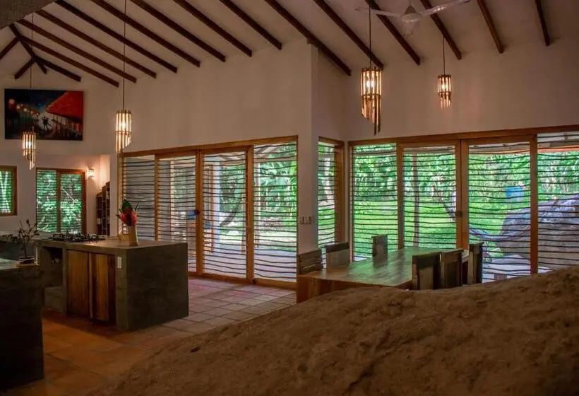 キングサイズベッドのデラックスルーム, Finca Carpe Diem Ecolodge