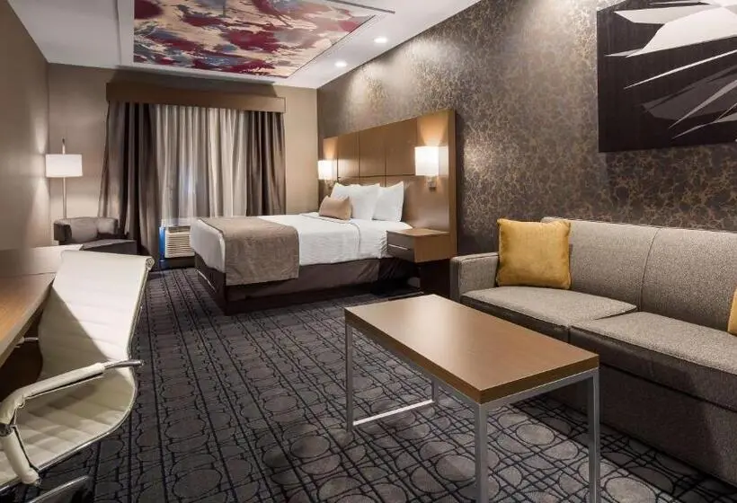 キングサイズベッドのスイートルーム, Best Western Plus Coalinga Inn