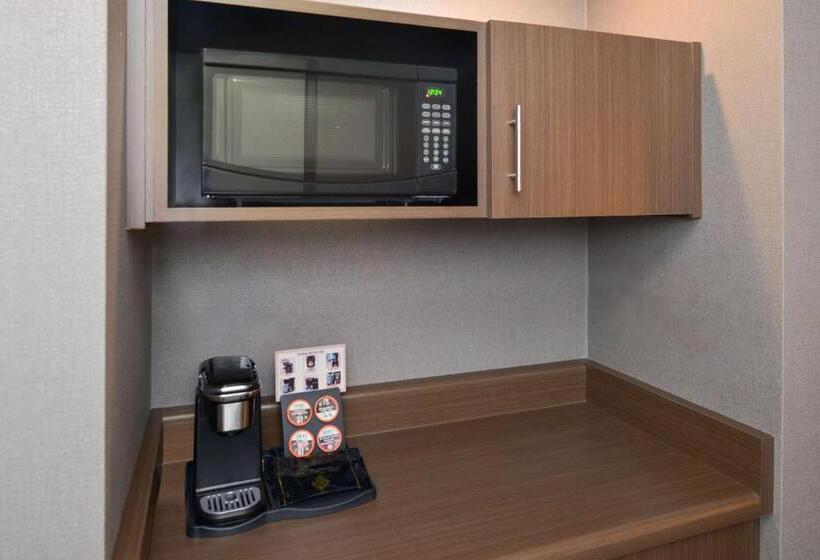 Люкс Кровать Кинг, Best Western Plus Coalinga Inn