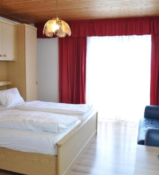 Семейный Номер, Gästehaus Herlinde