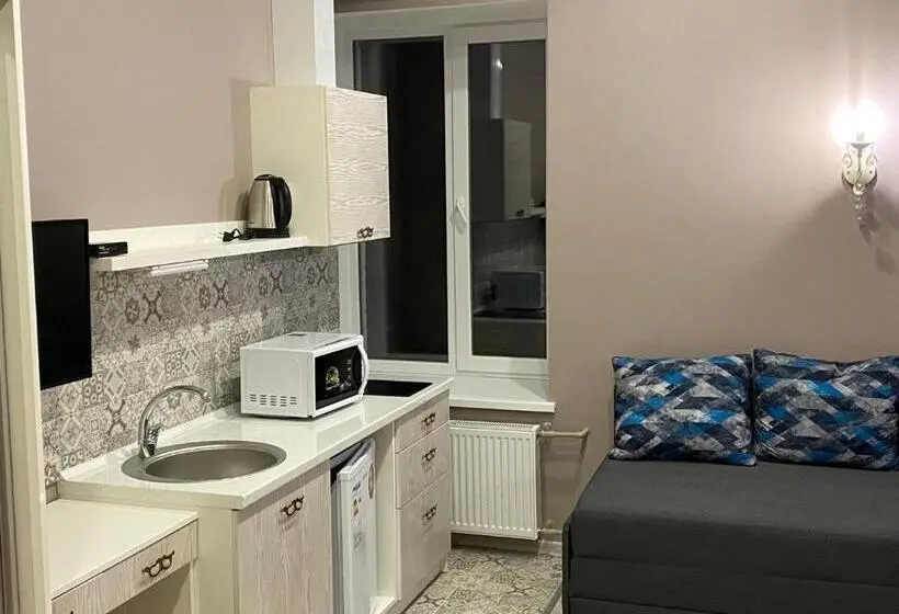 استودیوی استاندارد, Heart Kyiv Apart