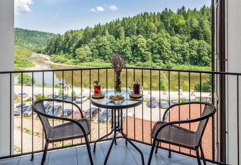 اتاق لوکس, Osonnya Karpaty Resort Medical & Spa