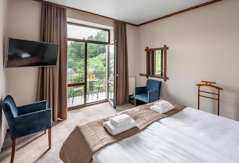 اتاق لوکس, Osonnya Karpaty Resort Medical & Spa