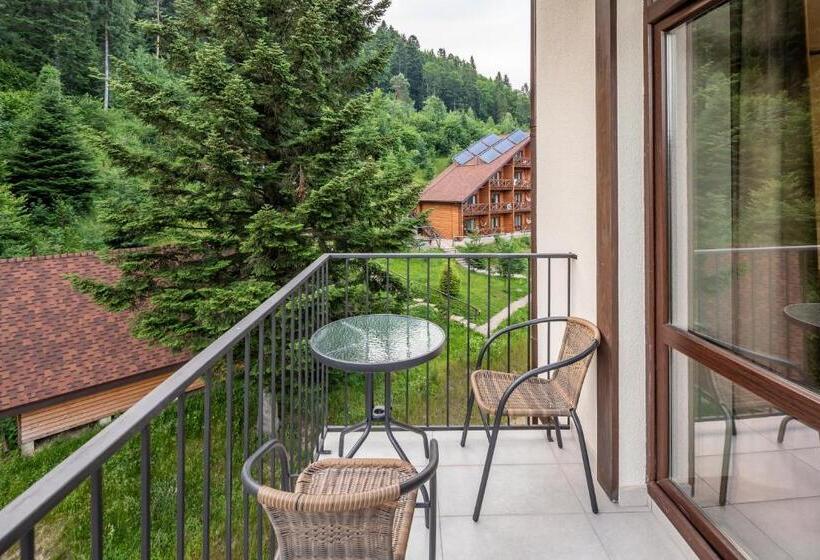 سوییت, Osonnya Karpaty Resort Medical & Spa