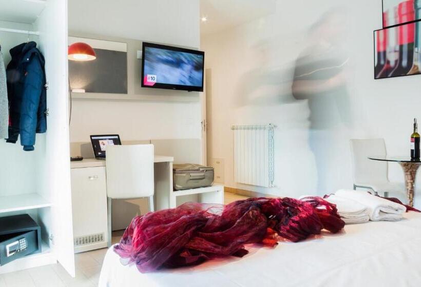 חדר סטנדרט, Rossovino Como