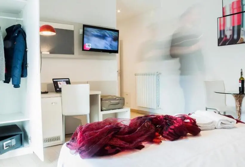Chambre Standard, Rossovino Como