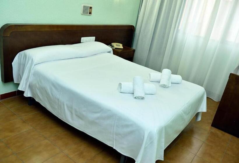 חדר סטנדרט יחיד, Sierra De Arcos