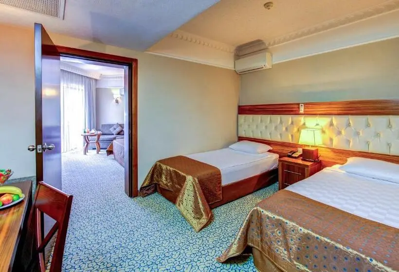 Perhehuone, Bera Hotel Alanya