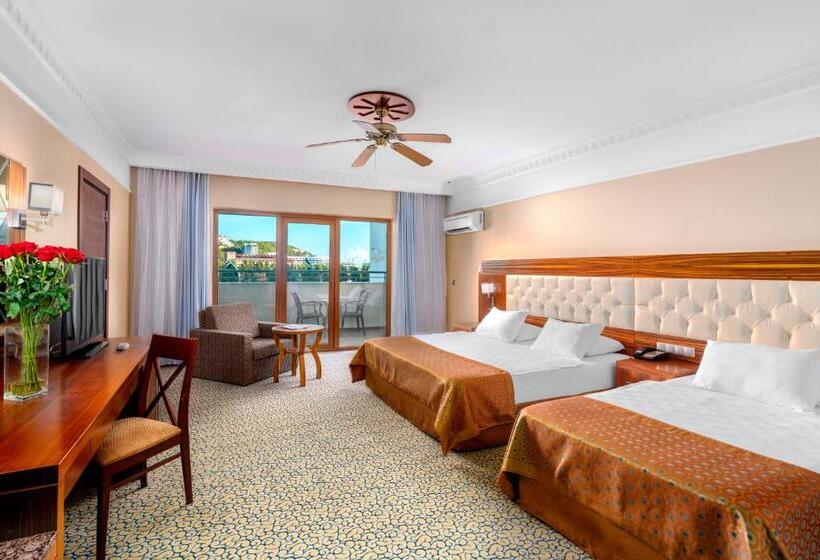 اتاق استاندارد سه نفره, Bera Hotel Alanya
