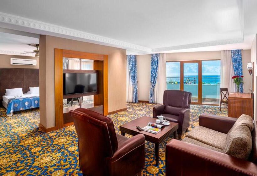 سوییت با چشم‌انداز دریا, Bera Hotel Alanya