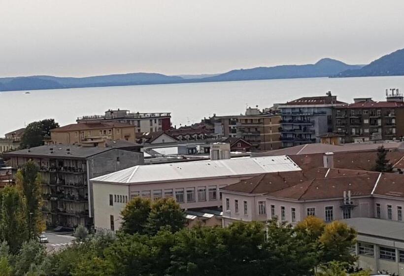 Номер Стандарт Вид на Озеро, B&b Stella Maggiore