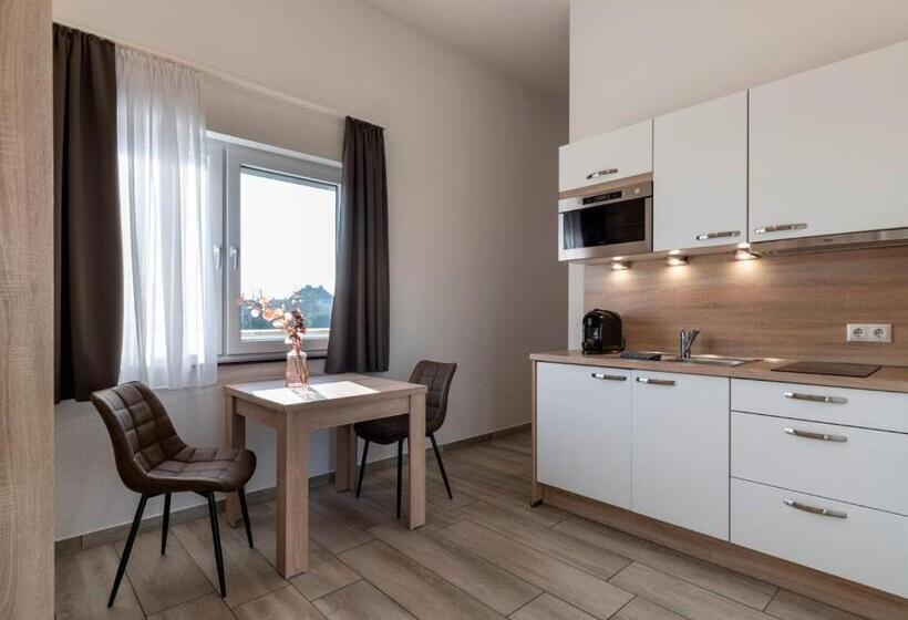 디럭스 스튜디오, Gleuel Inn   Digital Hotel & Serviced Apartments & Boardinghouse Mit Voll Ausgestatteten Küchen