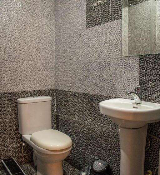 اتاق استاندارد چهار تخته, Classic