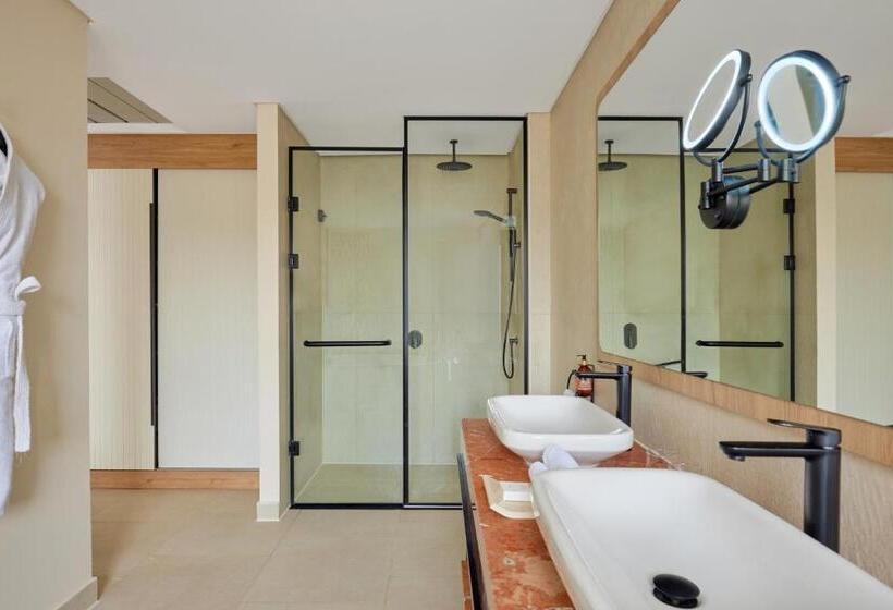 سوئیت پریمیوم, Hyatt Centric Cairo West