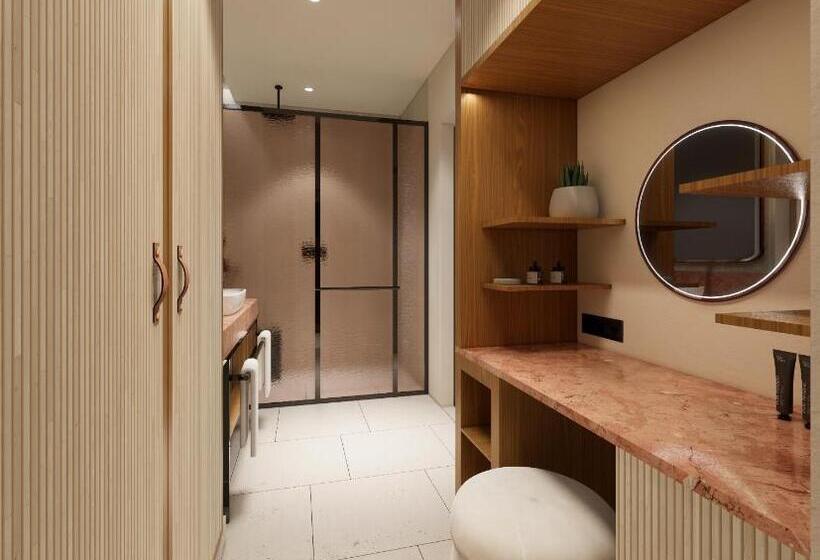 سوییت لوکس, Hyatt Centric Cairo West